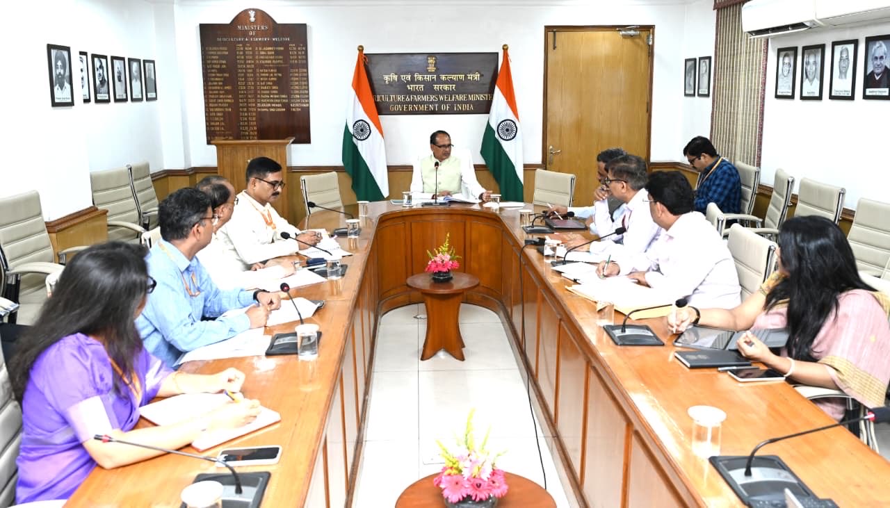 Union Minister Shivraj Singh Chouhan Reviews PMGSY Progress in High-Level Meeting