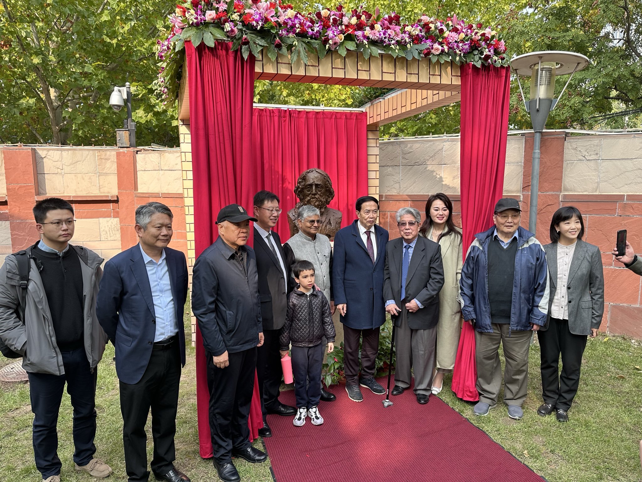 Bust of Rabindranath Tagore Unveiled at Indian Embassy in Beijing