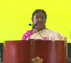 জলবায়ু পৰিৱৰ্তনৰ বিৰূপ প্ৰভাৱ ৰোধ কৰাৰ বাবে তাৎক্ষণিক পদক্ষেপ লোৱাত গুৰুত্ব আৰোপ শ্রীমতী দ্রৌপদী মুর্মুৰ