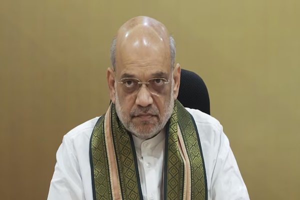 गांधीनगर में टाइफाइड से निपटने के लिए केन्‍द्रीय गृह मंत्री अमित शाह ने राज्‍य प्रशासन से युद्धस्‍तर पर काम करने को कहा