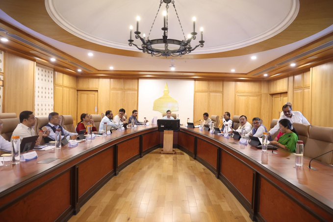অসম মন্ত্রীসভাত ৰাজ্যৰ ২,১৩৫ খন ৰাস সমিতিক এককালীন আর্থিক সাহায্য আগবঢ়োৱাৰ সিদ্ধান্ত