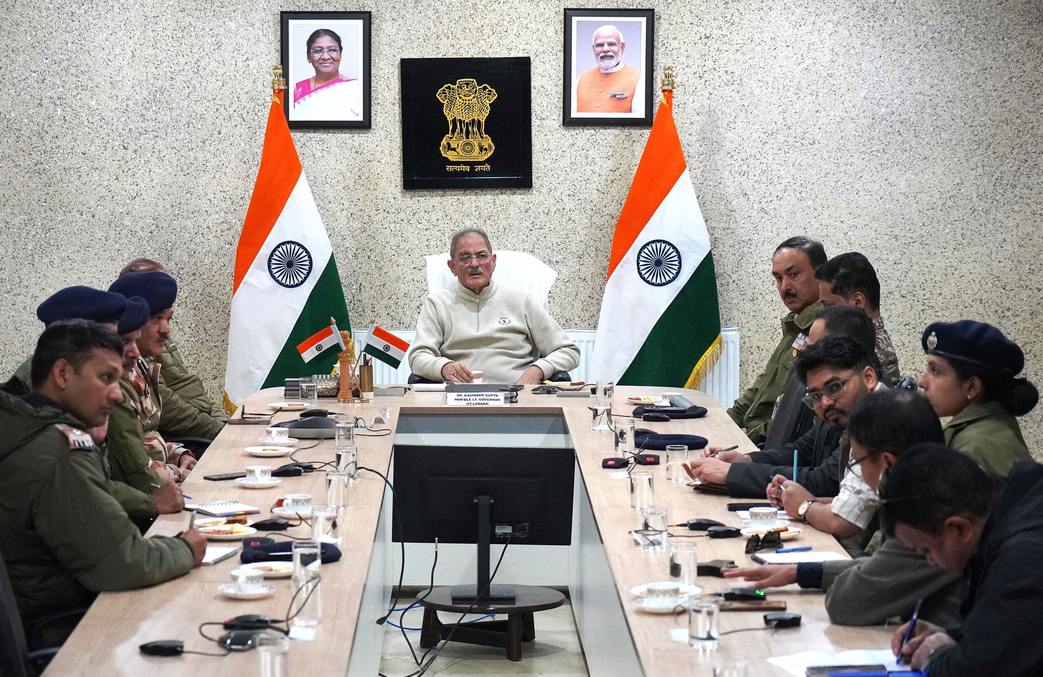 Ladakh LG Kavinder Gupta Orders Calibrated Easing of Restrictions in Leh; DM Allows Reopening of Colleges