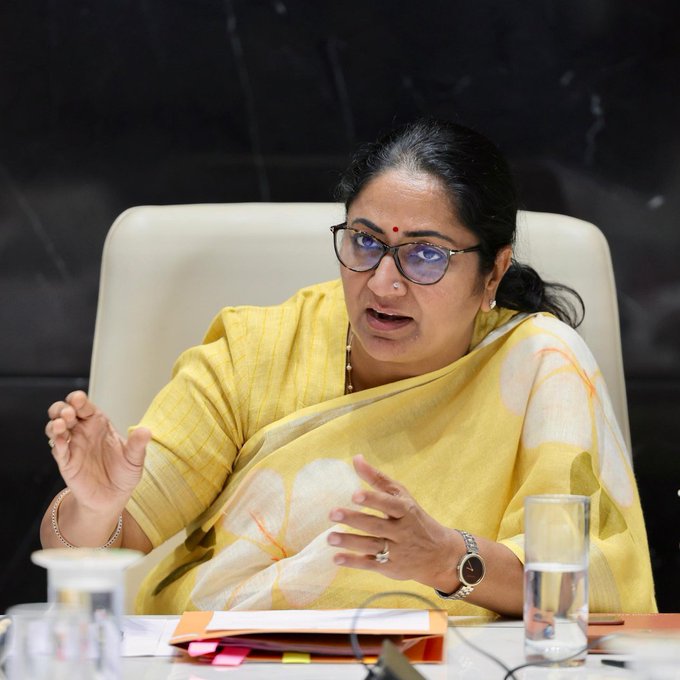 नई दिल्ली: सरकार ने बकरीद से पहले पशु कल्याण कानूनों के कड़ाई से पालन के निर्देश जारी किए