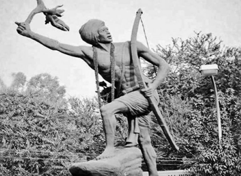 স্বাধীনতা সংগ্রামী তথা জনজাতীয় নেতা ভগৱান বীৰছা মুণ্ডাৰ জয়ন্তী জনজাতীয় গৌৰৱ দিৱস হিচাপে পালন