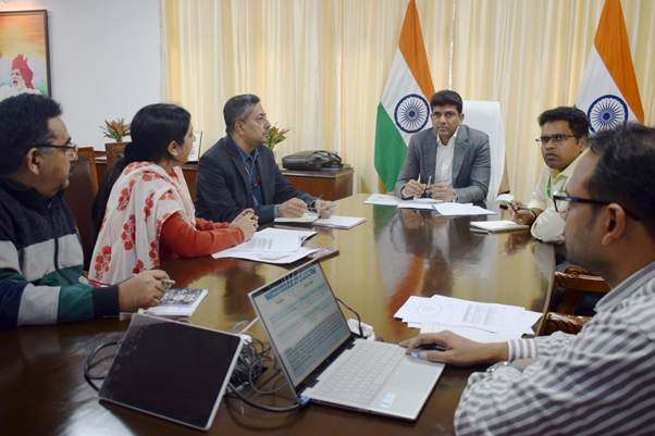 MoS Communications Reviews Postal Savings Bank Security Measures