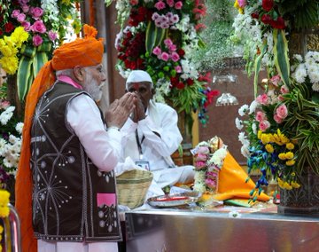 गुजरातमध्ये ९ हजार ७०० कोटी रुपयांपेक्षा जास्त खर्चाच्या विकास योजनांचं प्रधानमंत्र्यांच्या हस्ते भूमिपूजन आणि उद्घाटन