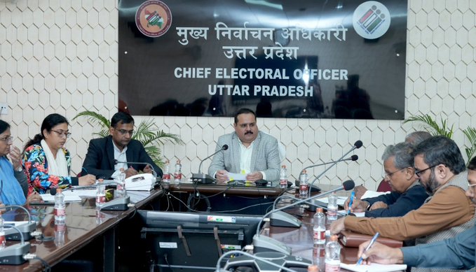 उत्तर प्रदेश के मुख्य निर्वाचन अधिकारी नवदीप रिनवा ने राज्य के सभी मतदाताओं से एसआईआरअभियान में सक्रिय रूप से भाग लेने की अपील की