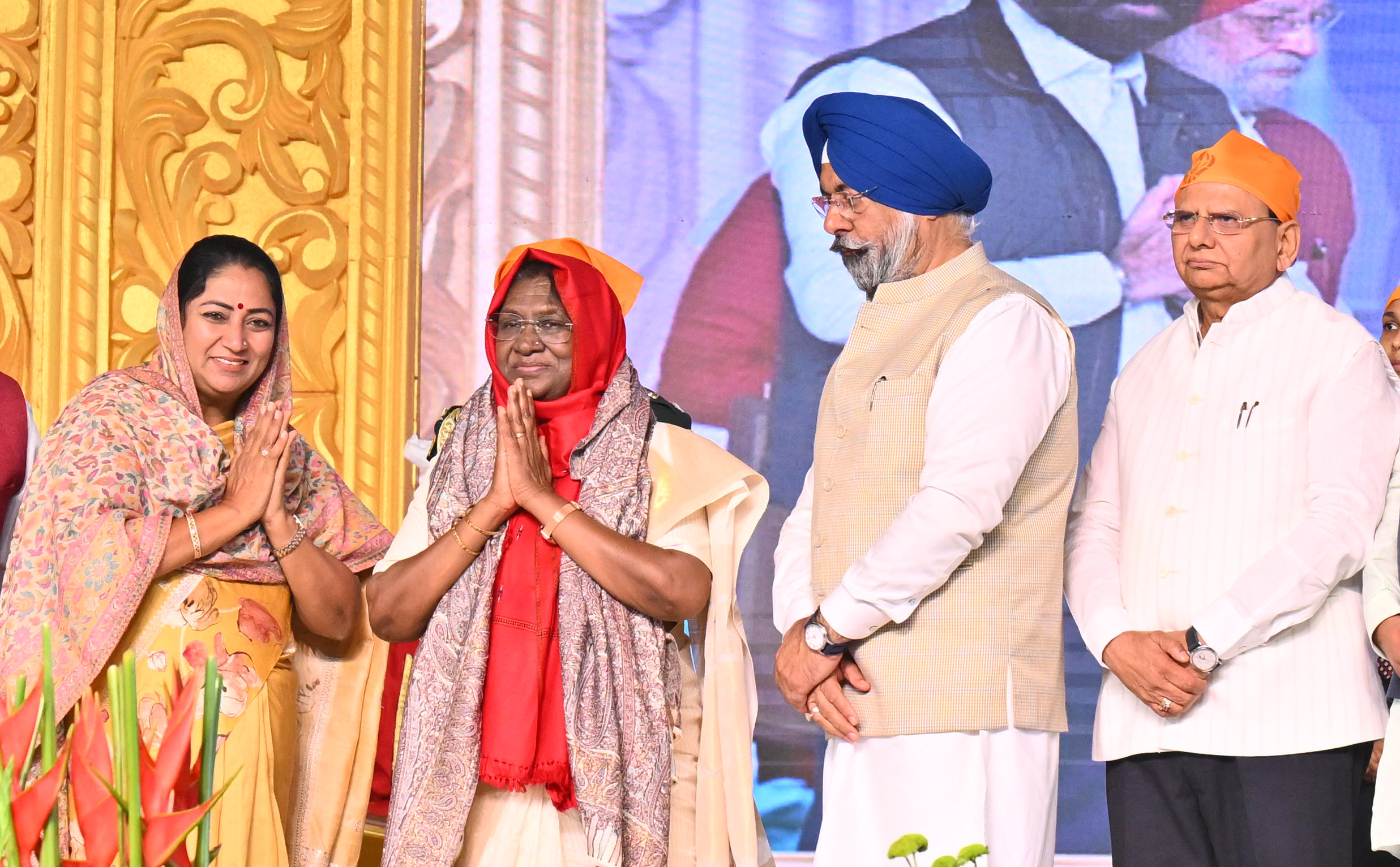 President Murmu attends 350th anniversary commemoration of Sri Guru Tegh Bahadur at Red Fort