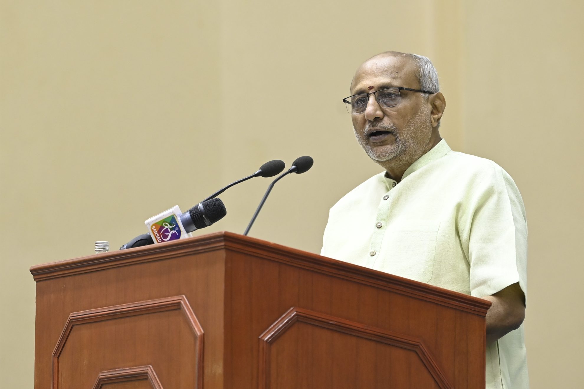 VP Radhakrishnan Welcomes Ahmedabad’s 2030 CWG Bid Win