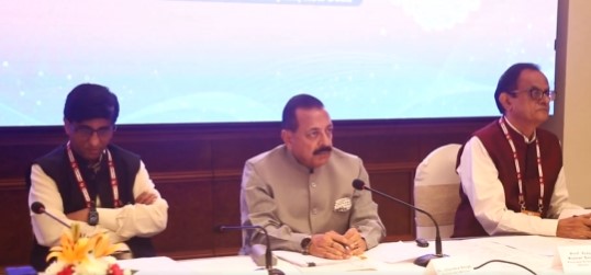 Union Minister Dr. Jitendra Singh urges Indian diaspora scientists to contribute from abroad