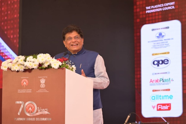 Piyush Goyal Urges Plastics Industry to Achieve 100% Reuse and Recycling