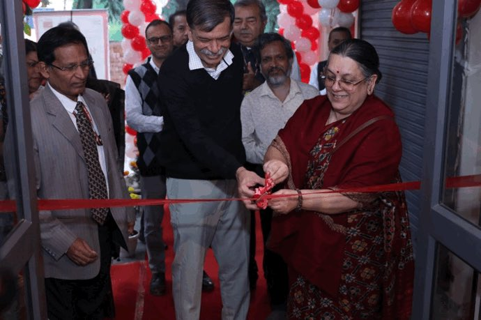 India Post Unveils First Gen Z-Themed Post Office at IIT Delhi