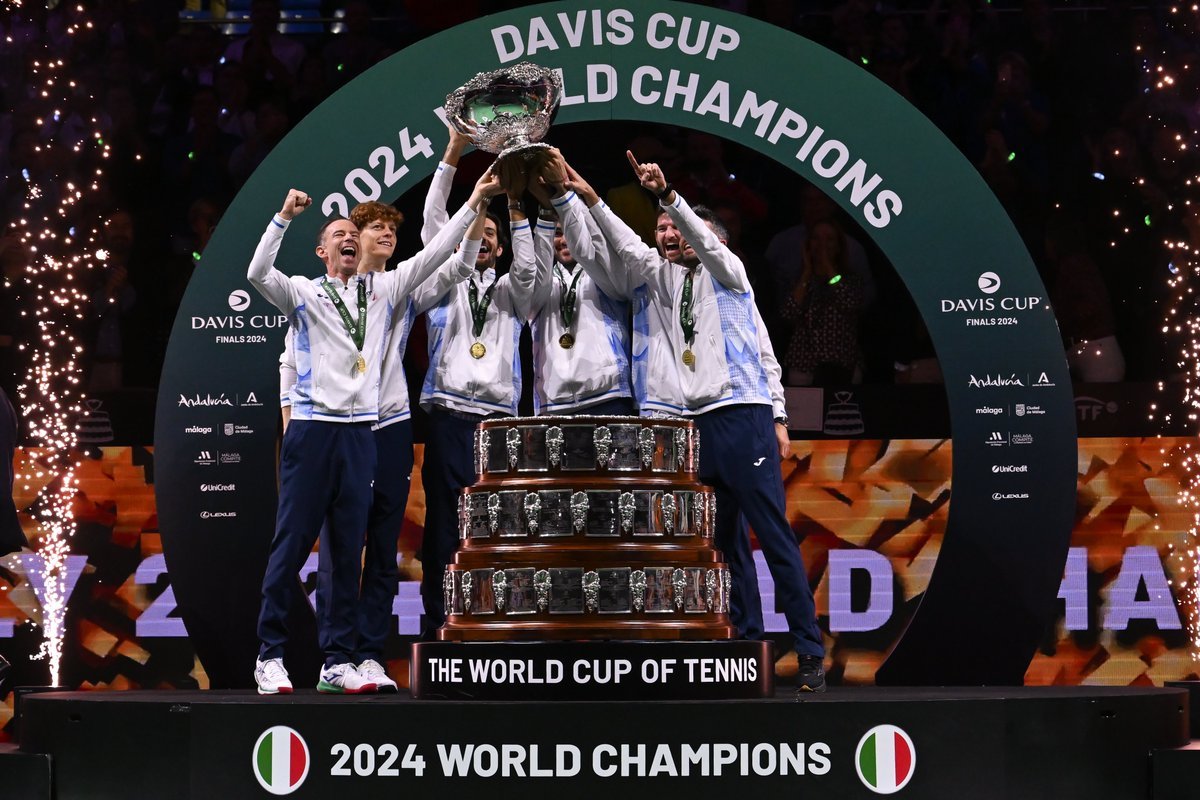ٹینس میں اِٹلی نے اسپین کو دو-صفر سے شکست دیتے ہوئے اپنا چوتھا Davis Cup خطاب جیت لیا ہے۔