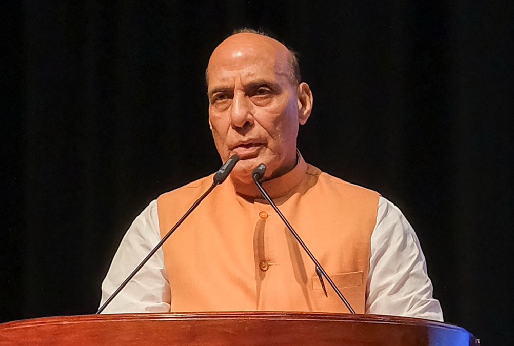 भारतीय नौदल आणि तटरक्षक दलाचं प्रत्येक जहाज आत्मनिर्भरतेचं प्रतीक- संरक्षण मंत्री