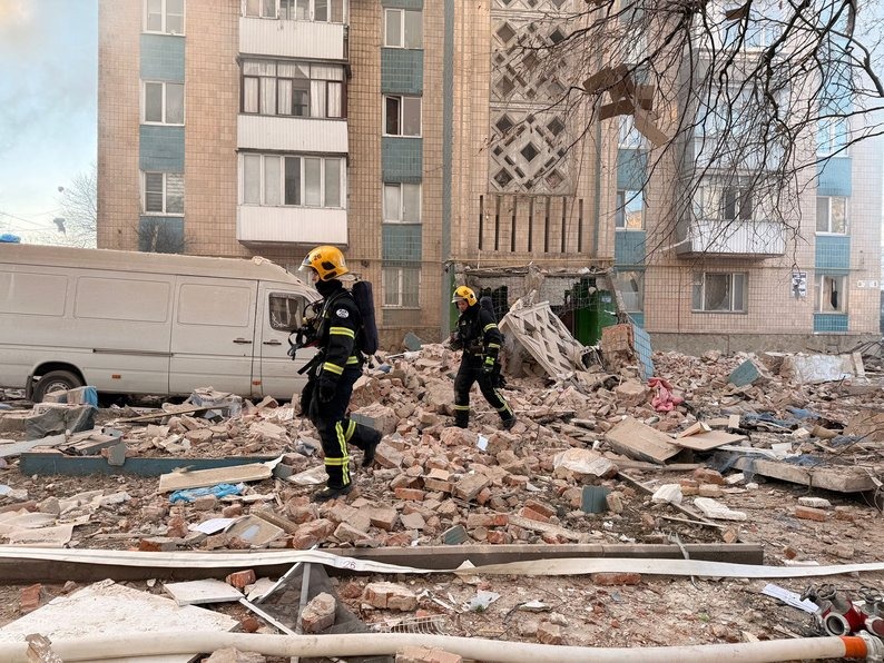 Ukraine: 25 Killed in Russian Drone and Missile Strikes