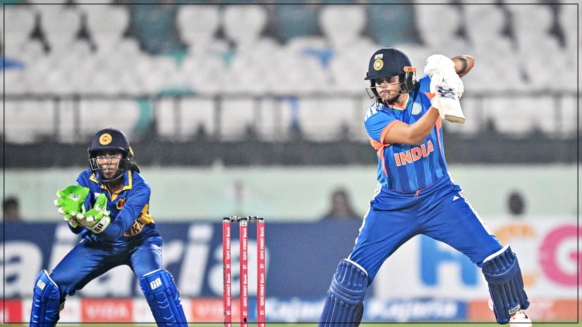 ভাৰত আৰু শ্ৰীলংকাৰ মাজৰ মহিলাৰ টি-২০ ক্রিকেট প্রতিযোগিতাৰ তৃতীয়খন খেল আৰম্ভ