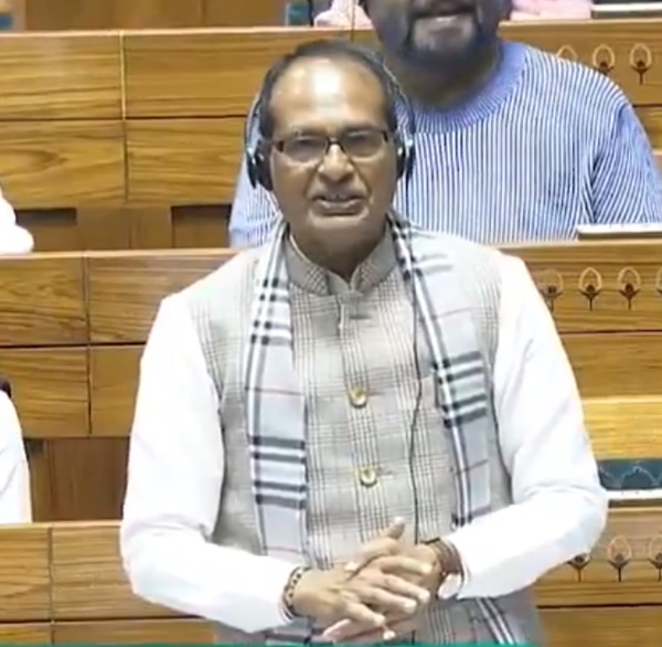 লোকসভায় আজ বিকসিত ভারত – রোজগার এবং আজিবিকা মিশন (গ্রামীণ) বিল  ২০২৫ পেশ করা হয়েছে।