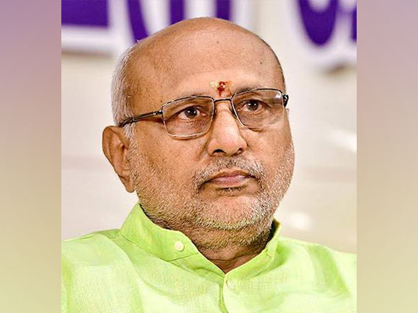 उप-राष्ट्रपति सी.पी. राधाकृष्णन ने फिल्म निर्माता ए.वी.एम. सरवनन के निधन पर शोक व्यक्त किया