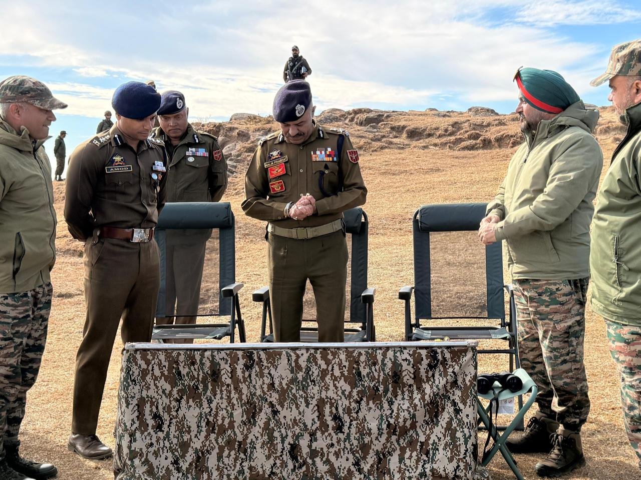 जम्मू-कश्मीर में पुलिस महानिदेशक नलिन प्रभात ने उधमपुर ज़िले का दौरा किया