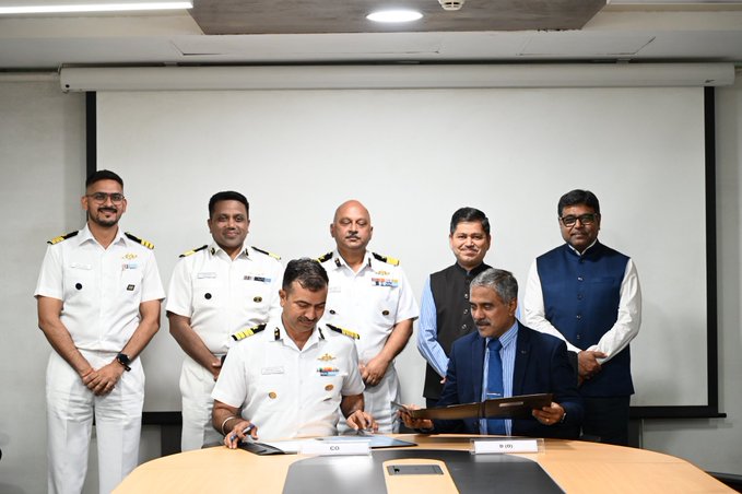 भारतीय तटरक्षक बल ने गोवा शिपयार्ड लिमिटेड में अपने पहले प्रदूषण नियंत्रण पोत, समुद्र प्रताप को शामिल किया