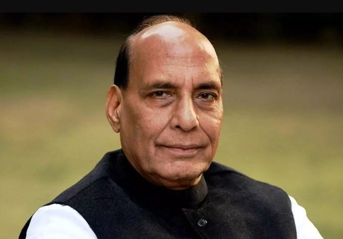 প্রতিরক্ষা মন্ত্রী রাজনাথ সিং আজ নতুন দিল্লির রক্ষাসম্পদা ভবনে ডিফেন্স এস্টেটস ডে উৎযাপন অনুষ্ঠানে যোগ দেবেন