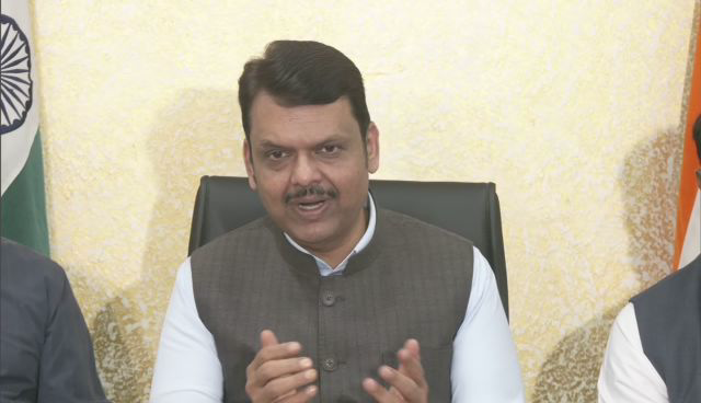 महाराष्ट्र नगर निकाय चुनाव: शुरुआती रुझानों में महायुति 214 निकायों में आगे