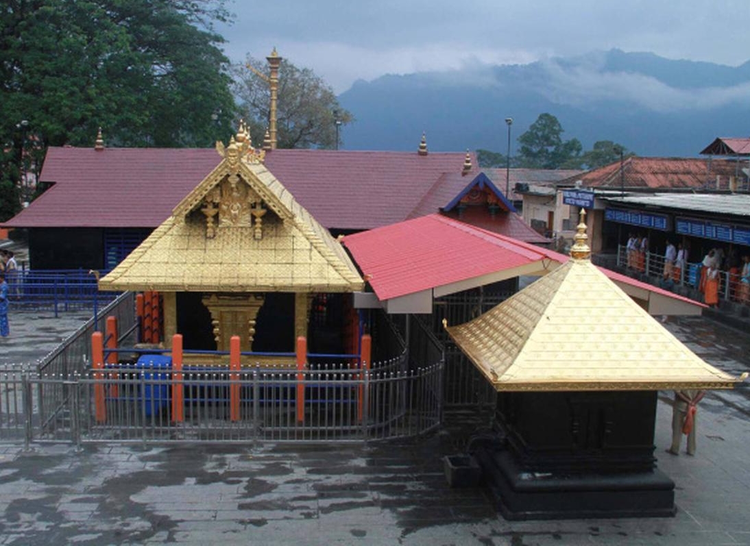 केरल: सबरीमाला मंदिर में आज आयोजित की जाएगी मंडल पूजा