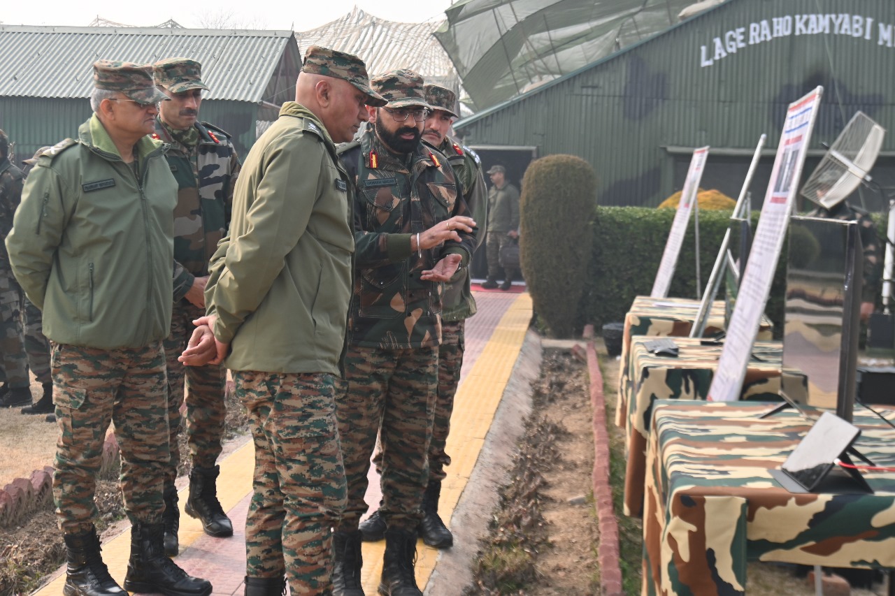 Northern Army Commander Reviews Counter-Terrorism Grid in J&K