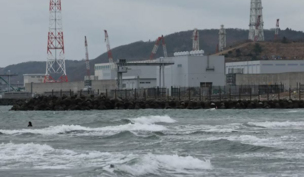 Japan takes final step to restart world’s largest nuclear power plant 