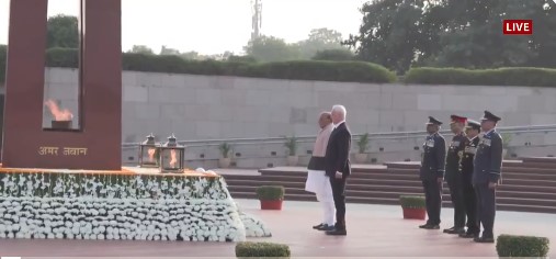 रक्षा मंत्री राजनाथ सिंह: वैश्विक अनिश्चितता के बीच भारत-रूस संबंध और मजबूत