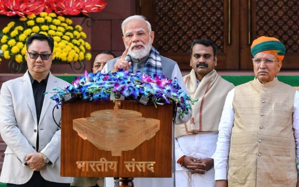 PM Modi Calls for Constructive Debate in Winter Session, Emphasizes Opportunities for Young MPs