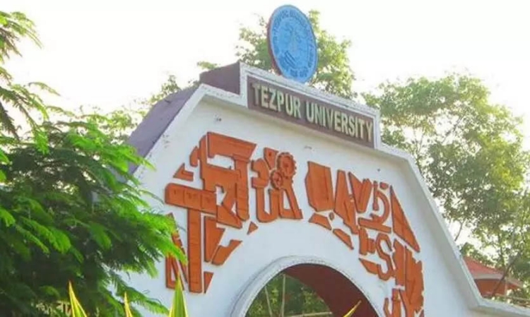 তেজপুৰ বিশ্ববিদ্যালয়ৰ ভাৰপ্ৰাপ্ত উপাচার্য হিচাপে অধ্যাপক ধ্ৰুৱ কুমাৰ ভট্টাচাৰ্যৰ দায়িত্বভাৰ গ্ৰহণ