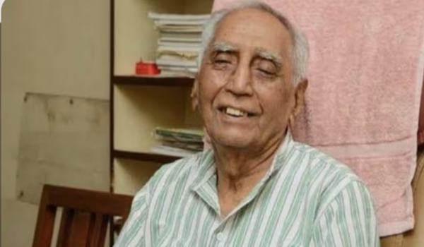 মহারাষ্ট্রের বিশিষ্ট সমাজসেবী বাবা আদভের প্রয়াণে গভীর শোক প্রকাশ করেছেন প্রধানমন্ত্রী নরেন্দ্র মোদী