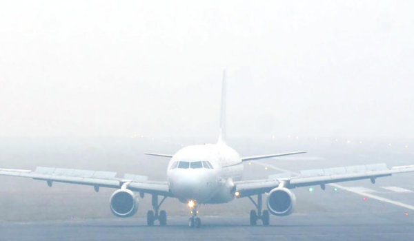 Dense fog in national capital affects flight operations at Delhi Airport