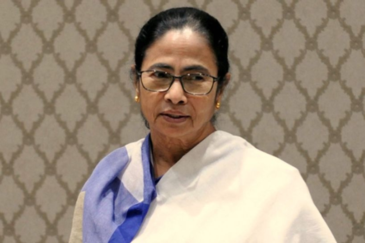 খসড়া ভোটার তালিকায় ৫৮ লক্ষের বেশি নাম বাদ পড়ায় তৃণমূল কংগ্রেস নেত্রী, মুখ্যমন্ত্রী মমতা ব্যানার্জি কলকাতায় দলের বুথ লেভেল এজেন্টদের  নিয়ে আরও একটি বৈঠকে বসতে চলেছেন।