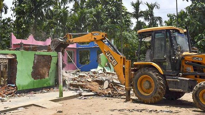 ৰূপহীহাট থানাৰ অন্তর্গত ভকতগাঁৱত আজি শান্তিপূর্ণভাৱে উচ্ছেদ অভিযান সম্পন্ন