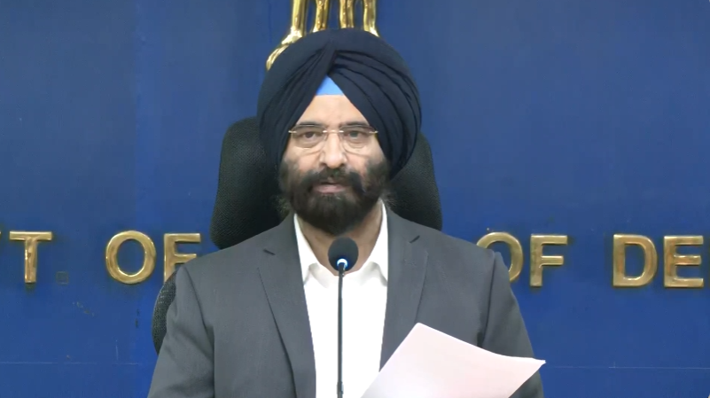 Vehicles without PUC certificate will not be provided fuel from tomorrow as Delhi Govt attempts to tackle air pollution