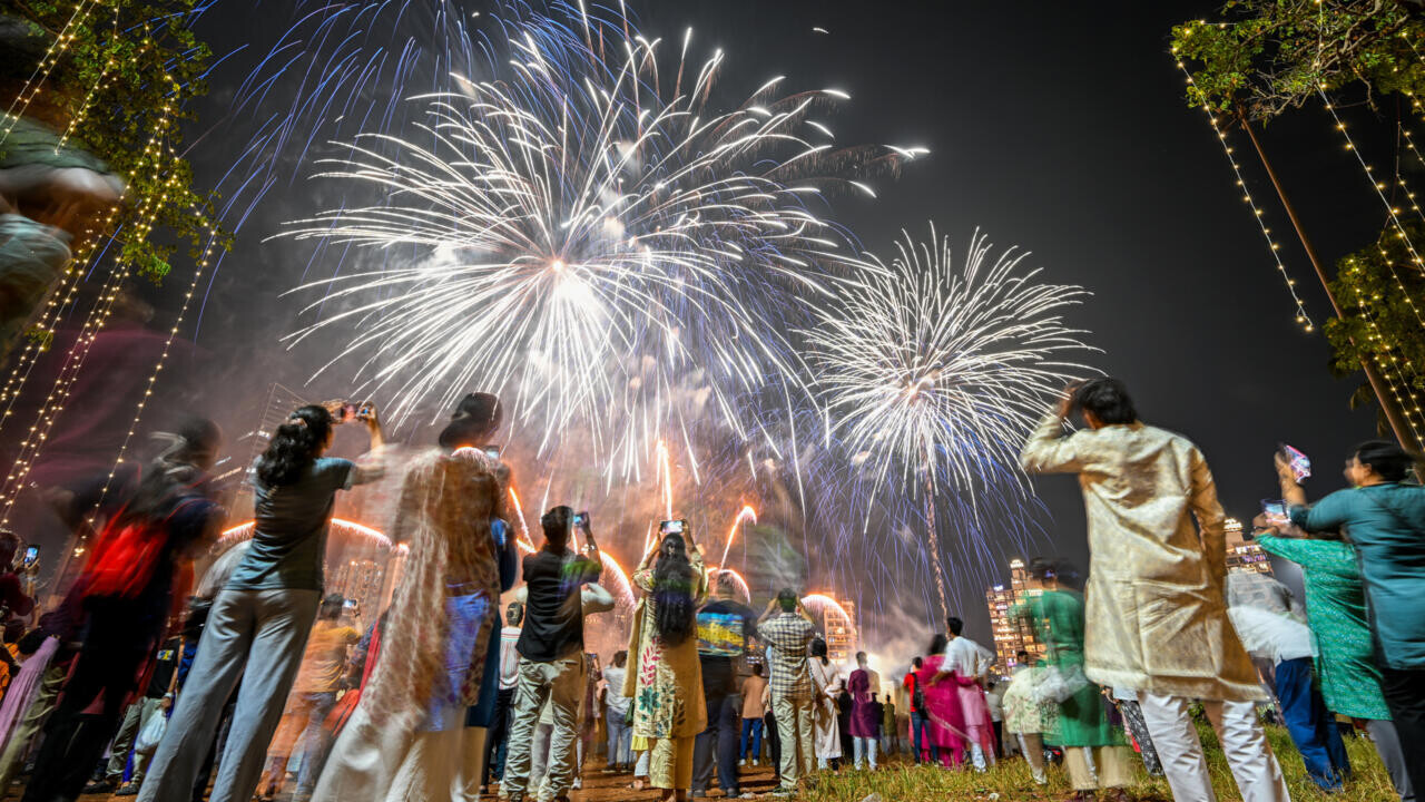 दीपावली यूनेस्को की अमूर्त सांस्कृतिक विरासत की प्रतिनिधि सूची में शामिल; देश ने वैश्विक मान्यता का किया स्वागत