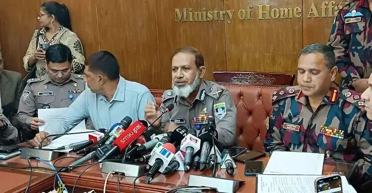शरीफ उस्मान बिन हादी की हत्या के मुख्य संदिग्ध के देश छोड़ने का कोई सबूत नहीं: बांग्लादेश पुलिस