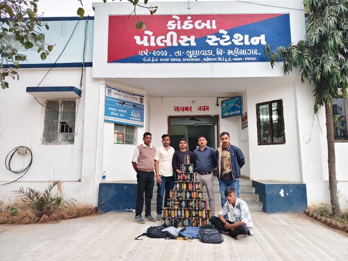 મહીસાગર જિલ્લામાં પ્રતિબંધિત ચાઈનીઝ પતંગની દોરીનું વેચાણ કરનારો એક વ્યક્તિ પકડાયો.