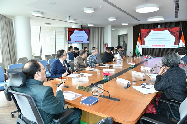 কেন্দ্রীয় রাসায়নিক ও সার বিষয়ক মন্ত্রী জে পি নাড্ডা সারের ভর্তুকি প্রক্রিয়াকরণের সুবিধার্থে ই-বিল ব্যবস্থাপনার উদ্বোধন করেছেন।