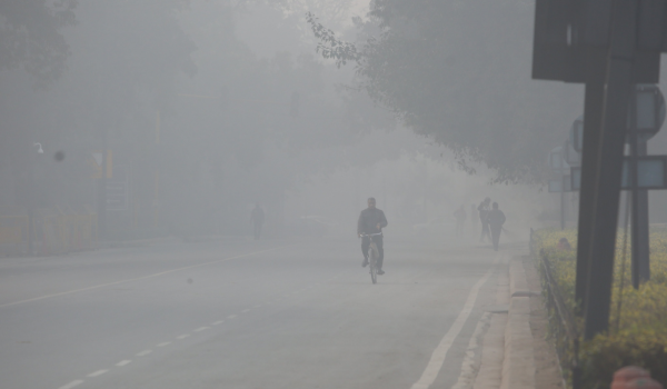 IMD forecasts dense fog over Delhi, Bihar, Haryana, Chandigarh & Punjab