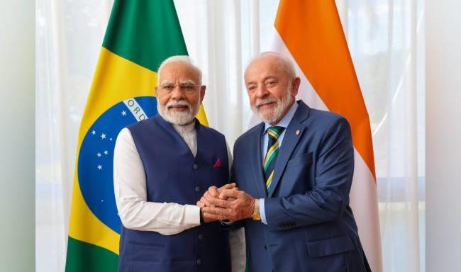وزیراعظم نریندر مودی کو کَل برازیل کے صدر Lula da Silva کی جانب سے ایک ٹیلی فون کال موصول ہوئی۔