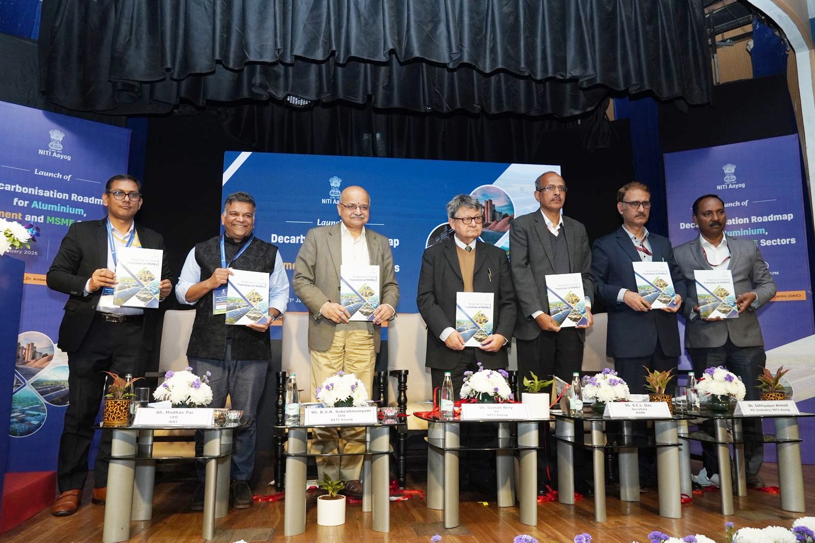 नीती आयोगाने सिमेंट, ॲल्युमिनियम आणि एमएसएमई क्षेत्रांमधील हरित संक्रमणावरील अहवाल प्रकाशित केला.