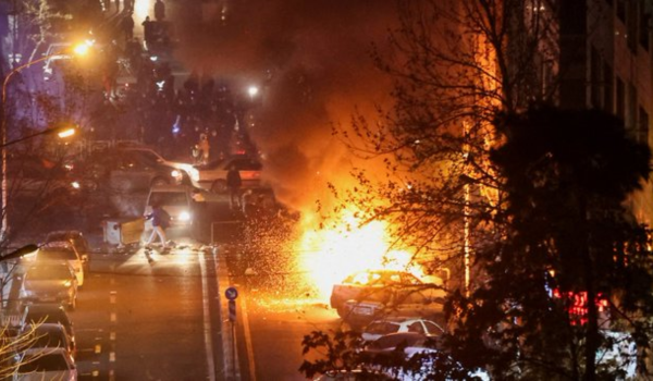 Nearly 2000 people feared dead in Iran after crackdown on anti-government protests