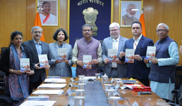 Collection of PM Modi’s Independence Day speeches released in book form ‘Khutbaat-e-Modi- Lal Qila Ki Faseel Se’ in Urdu 