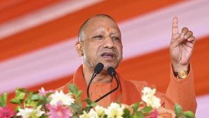 उत्तर प्रदेश सरकार ने किया 34 आई.ए.एस. अधिकारियों का तबादला