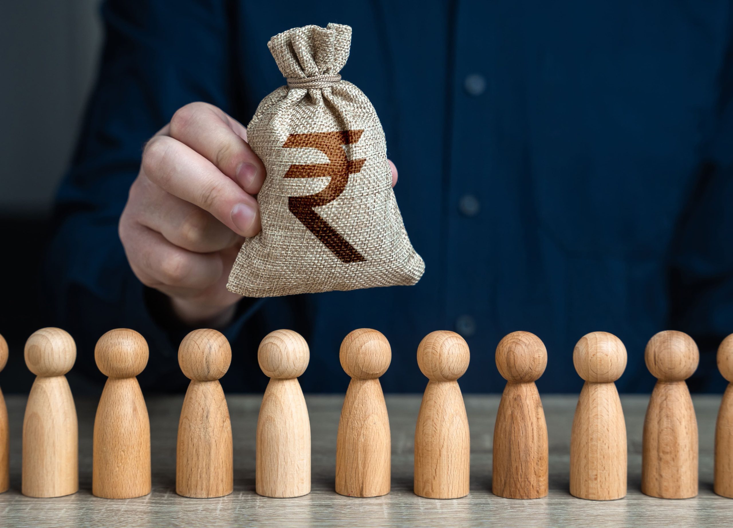 बीमा कंपनियों और नाबार्ड के वेतन संशोधन को केंद्र सरकार ने दी मंजूरी