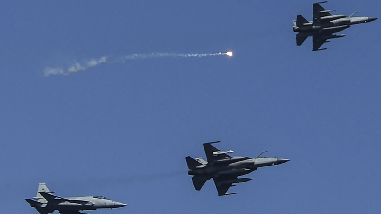 17 Afghan Civilians Killed in Pakistan Airstrikes Along Border Region