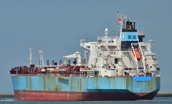 Indian Coast Guard busts international oil smuggling racket in the Arabian Sea